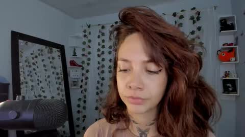 azumi saan online show from December 2025 02:09:02 AM