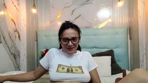 Snapshot of azura_lion chatting on May 2026 05:14:02 AM azura lion online show from May 2026 05:14:02 AM