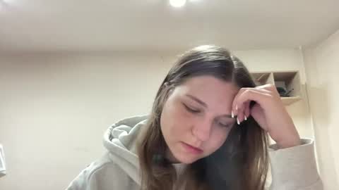Niki online show from June 2026 06:45:01 PM