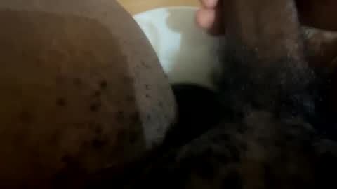 Snapshot of b0ynextd00r_ chatting on December 2024 08:01:01 AM Alex online show from December 2024 08:01:01 AM