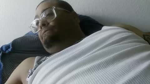 Snapshot of b1gandhard chatting on March 2026 04:21:01 PM b1gandhard online show from March 2026 04:21:01 PM