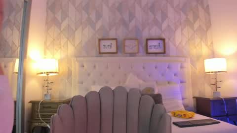 Anny online show from April 2026 03:34:02 AM