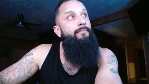 Snapshot of b713htx chatting on March 2026 07:03:02 AM Miguel online show from March 2026 07:03:02 AM