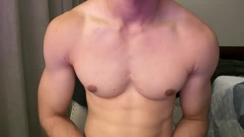 Snapshot of bababigbody chatting on October 2025 06:57:01 AM JoeytheBoi online show from October 2025 06:57:01 AM