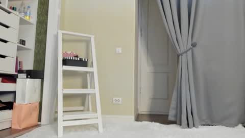 babby_jewel online show from November 2025 11:10:01 AM