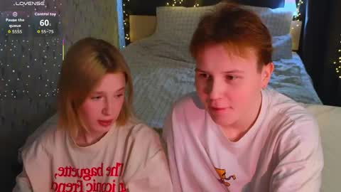 Snapshot of babees_eva chatting on April 2026 12:22:02 PM Sweety Eva online show from April 2026 12:22:02 PM