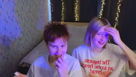 Snapshot of babees_eva chatting on May 2026 10:31:02 AM Sweety Eva online show from May 2026 10:31:02 AM
