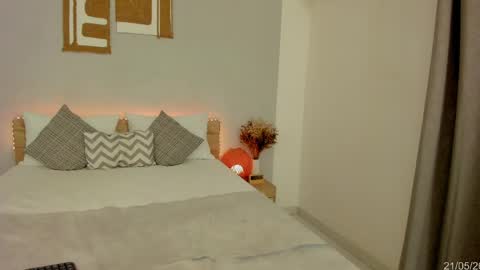 Snapshot of babesexy19_ chatting on May 2026 05:09:01 PM itzell online show from May 2026 05:09:01 PM