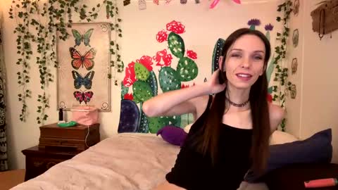 Snapshot of babiifern chatting on December 2024 03:04:01 AM Fern Browning online show from December 2024 03:04:01 AM