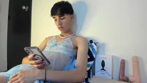 babitas44 online show from April 2026 12:10:01 AM