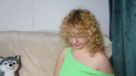 Snapshot of baby_doll91 chatting on February 2025 06:37:02 PM Babby Doll online show from February 2025 06:37:02 PM