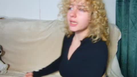 Snapshot of baby_doll91 chatting on February 2025 09:53:02 PM Babby Doll online show from February 2025 09:53:02 PM