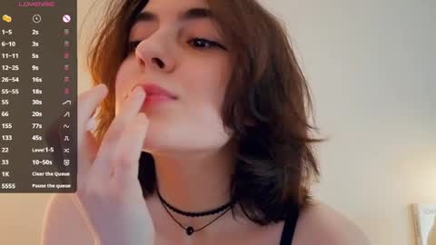 Emily online show from April 2026 07:31:01 AM