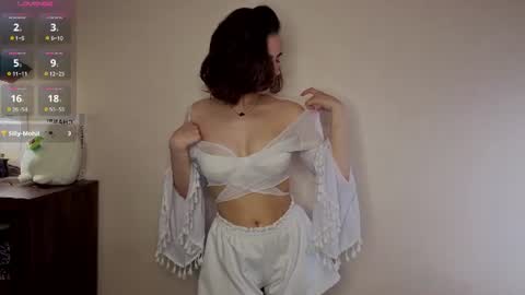 Snapshot of baby_is_ready chatting on June 2026 07:11:02 AM Emily online show from June 2026 07:11:02 AM