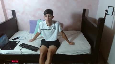 Snapshot of baby_noaht chatting on May 2026 12:23:01 PM baby_noaht online show from May 2026 12:23:01 PM