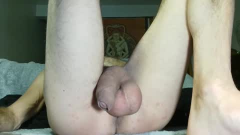 Snapshot of babyblue_1973 chatting on February 2025 01:44:02 AM Poindexxxter online show from February 2025 01:44:02 AM