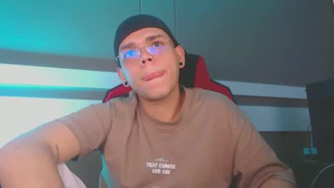 babycrazy24love online show from February 2025 11:58:02 PM