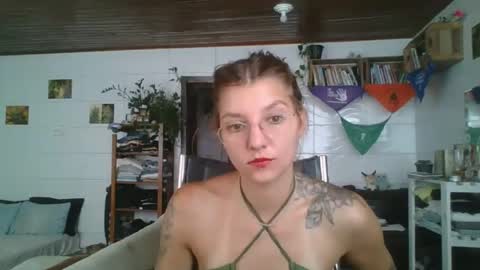 babydemon6 online show from January 2026 01:04:01 PM