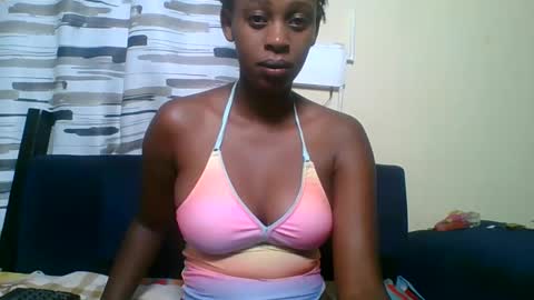 Petite online show from May 2026 12:11:02 PM