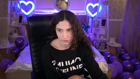 Snapshot of babyflowerr chatting on January 2025 10:56:01 PM Sasha online show from January 2025 10:56:01 PM