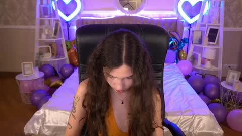 Snapshot of babyflowerr chatting on January 2025 08:06:02 PM Sasha online show from January 2025 08:06:02 PM
