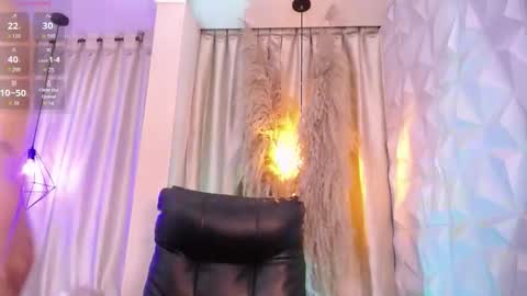 Foxy online show from March 2026 09:37:02 AM