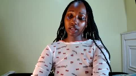 Snapshot of babygurl_barbie chatting on July 2026 06:39:02 AM BARBIE online show from July 2026 06:39:02 AM