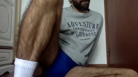 Tom A.    online show from December 2024 12:14:02 PM