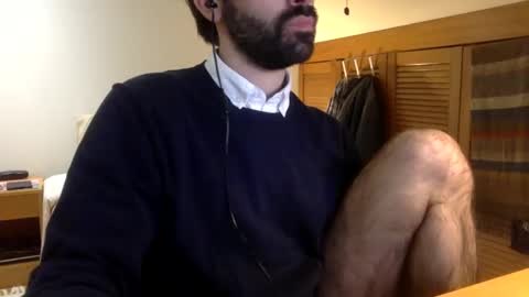 Tom A.    online show from December 2024 11:21:01 PM