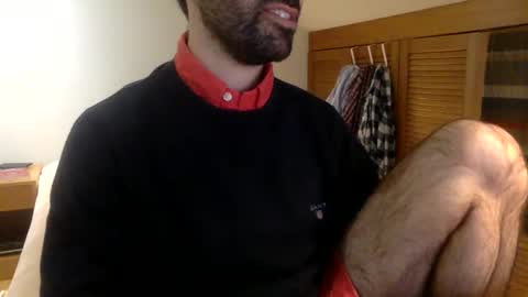 Tom A.    online show from February 2025 07:43:02 PM