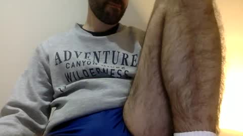 Tom A.    online show from March 2025 11:24:02 PM