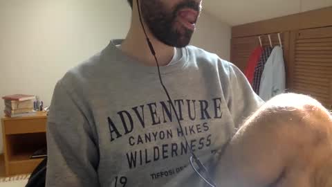 Tom A.    online show from March 2025 02:51:02 PM