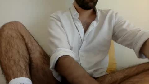 Tom A.    online show from September 2025 03:39:02 PM