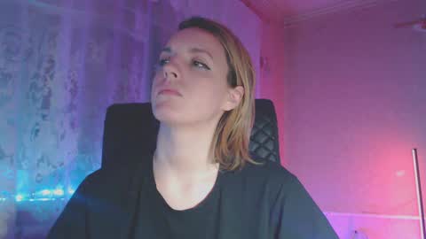 Sonya online show from February 2025 12:43:02 AM