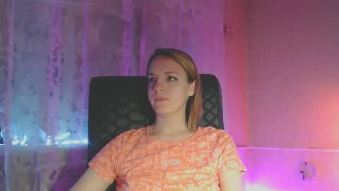 Sonya online show from February 2025 07:23:01 PM