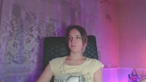 Sonya online show from November 2025 07:57:01 PM