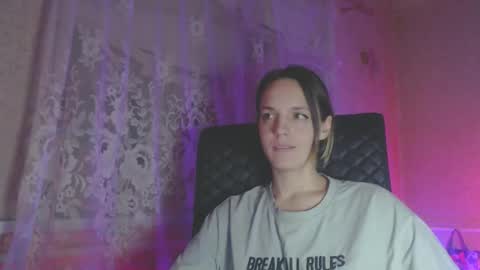 Sonya online show from December 2025 07:54:02 PM