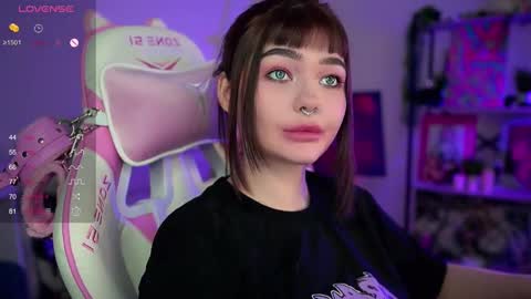 Nika online show from January 2025 11:47:01 PM