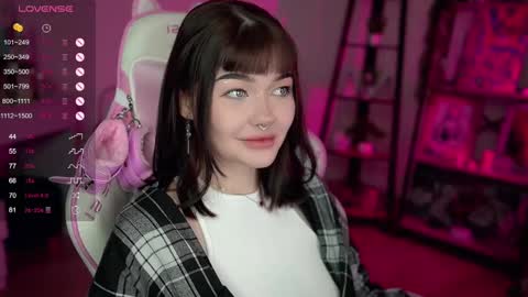 Nika online show from February 2025 11:02:01 PM