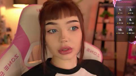 Nika online show from November 2025 03:17:02 PM