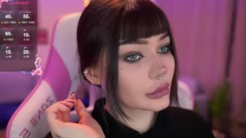 Nika online show from April 2026 10:01:02 PM