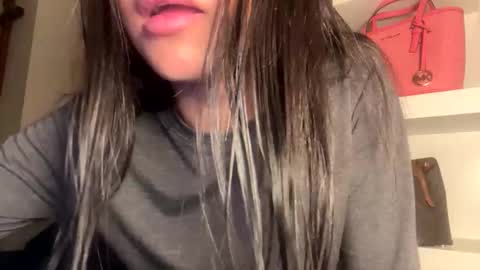 Snapshot of babyynaughty chatting on October 2025 07:53:01 AM babyynaughty online show from October 2025 07:53:01 AM