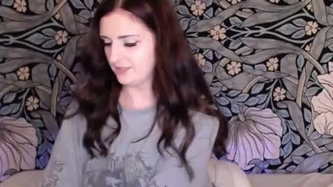 Ava online show from September 2025 02:02:01 AM