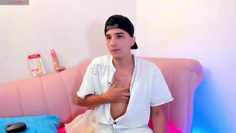 bad_boy_21_ online show from March 2026 10:38:01 PM