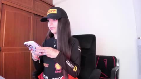 Bratty Lanita - independent online show from October 2025 01:17:01 AM