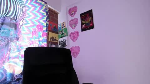 Snapshot of bad_cherry chatting on May 2026 03:52:01 PM Bratty Lanita - independent online show from May 2026 03:52:01 PM