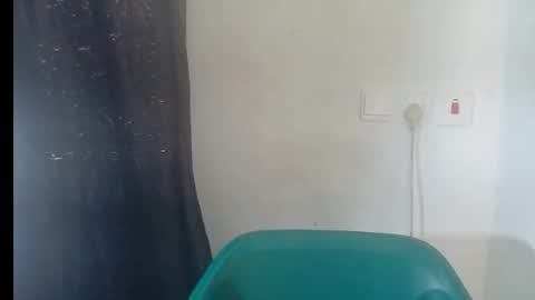 Snapshot of baddiebitchx chatting on May 2026 12:45:02 PM baddiebitchx online show from May 2026 12:45:02 PM