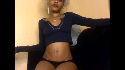 Lily. online show from February 2026 03:43:01 PM