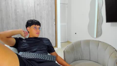 Snapshot of badgyal_ chatting on December 2024 07:17:02 AM Beck and Rick online show from December 2024 07:17:02 AM