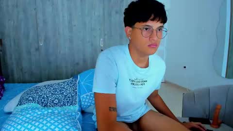 Snapshot of badgyal_ chatting on March 2025 09:42:02 PM Beck and Rick online show from March 2025 09:42:02 PM